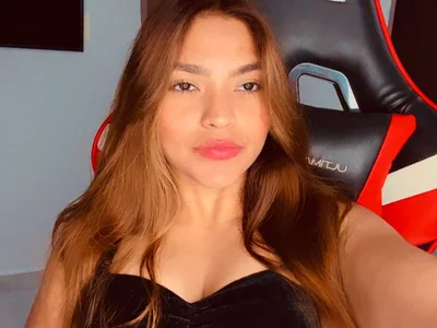 Mystique_Rose_ - Girl 
