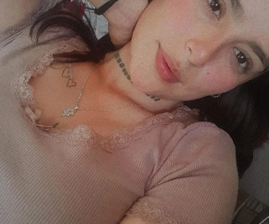 Amaii_Yessi's Offline XXX Chat