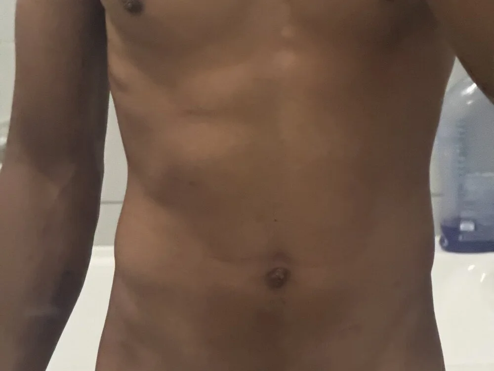 blackboybenny 離線 XXX 聊天