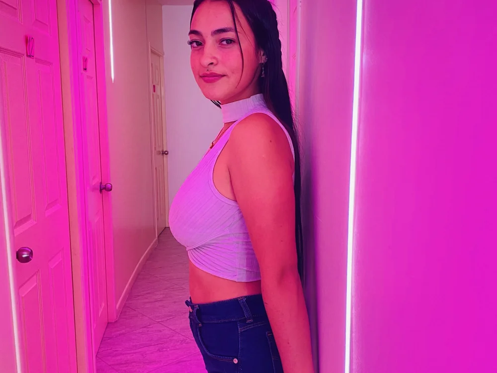 nara_rose's Offline XXX Chat