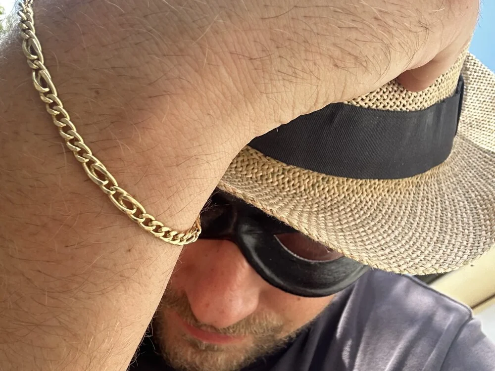 falchetto007's Offline XXX Chat