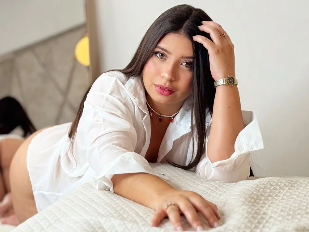 SnugglesXXX's Offline XXX Chat