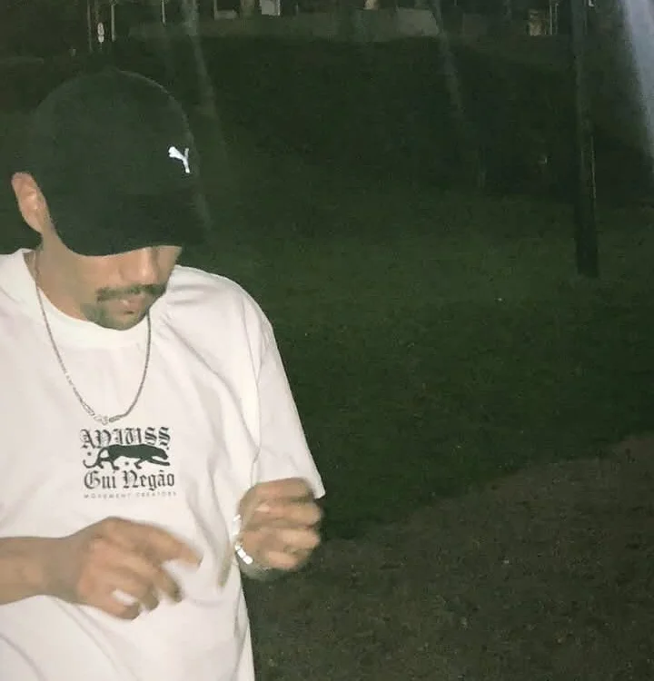 Risonhoxxx offline chatrum