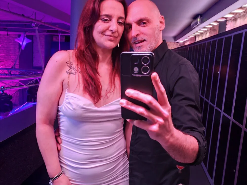 ariel-rick Adlı Modelin Çevrimdışı XXX Sohbeti