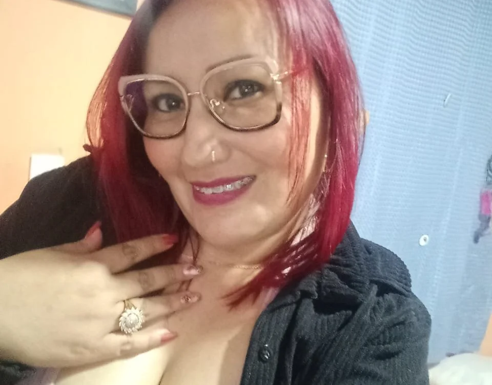 Sandyy_05's Offline XXX Chat