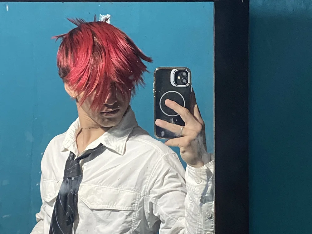 alec_19 Offline XXX-Chat