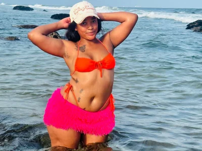 Yelowbone webcam livesex profile in ebony cams