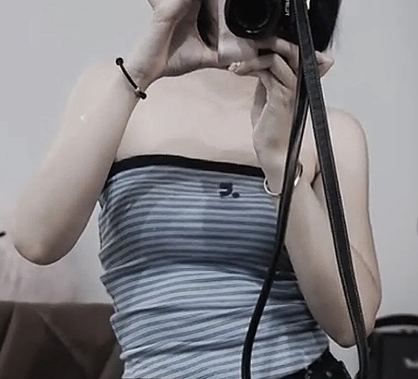 Zy_babie Adlı Modelin Çevrimdışı XXX Sohbeti