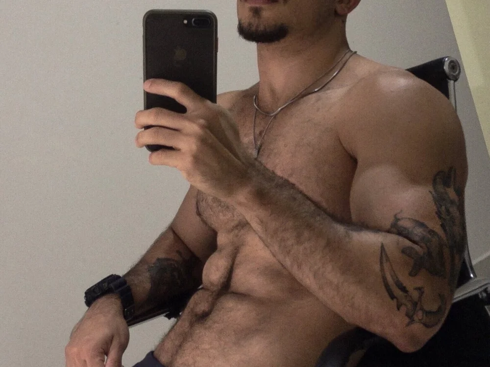 grantttt56 Chat XXX offline