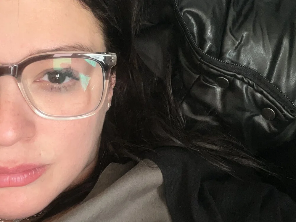 ferluvely's Offline XXX Chat