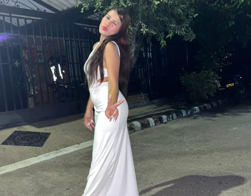 luna_kiiss' Offline XXX Chat