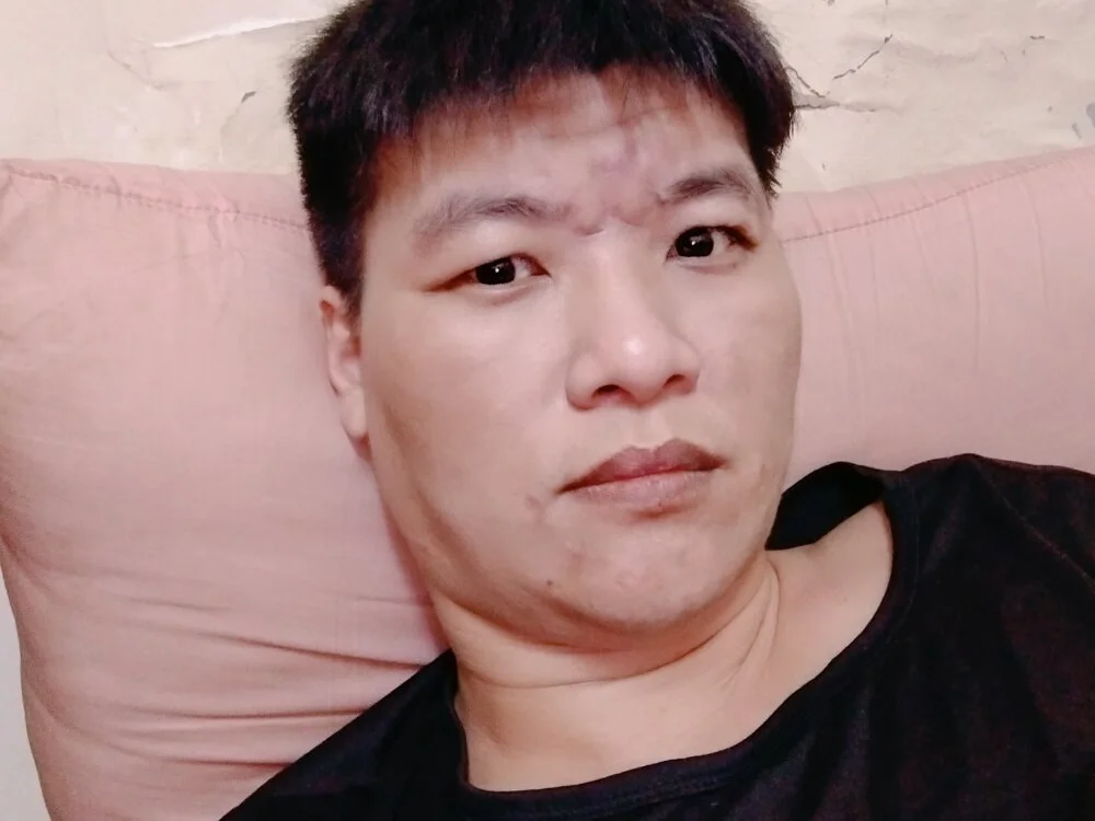 love487246 离线XXX聊天