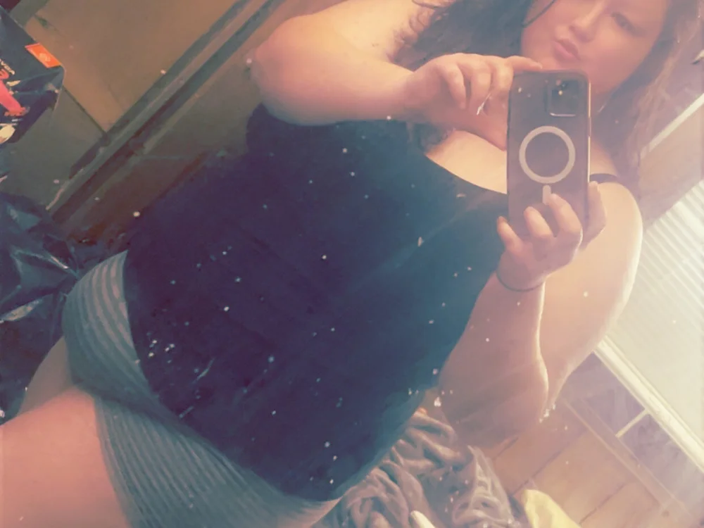 Xlexie_blackX's Offline XXX Chat