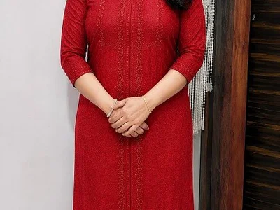 Mahiraa-Khan - Girl 
