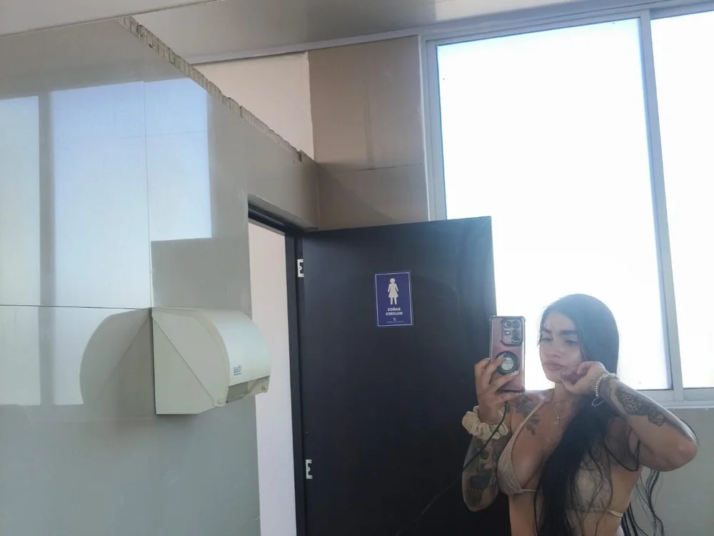stefany_tx_ offline chatrum