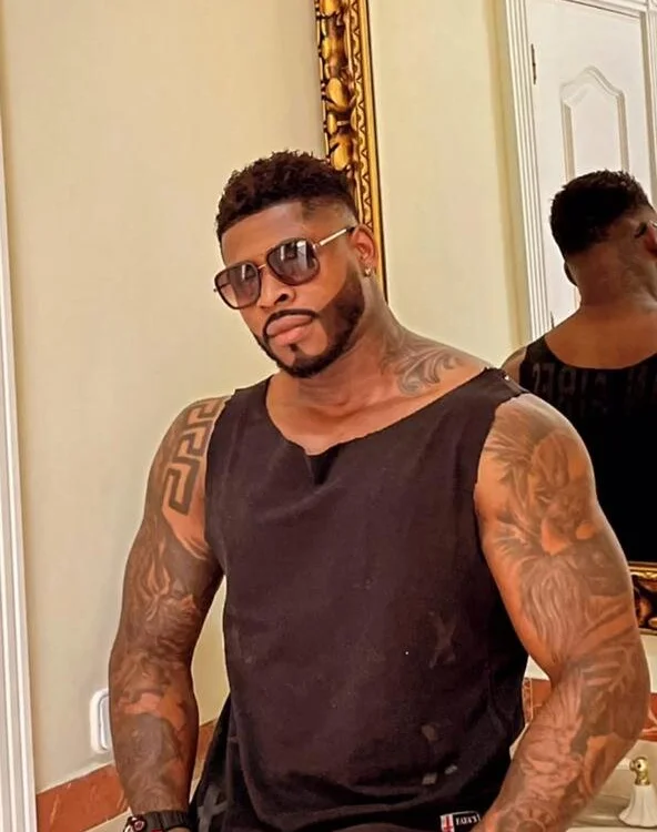 Chatroom XXX hors ligne de Makonneen