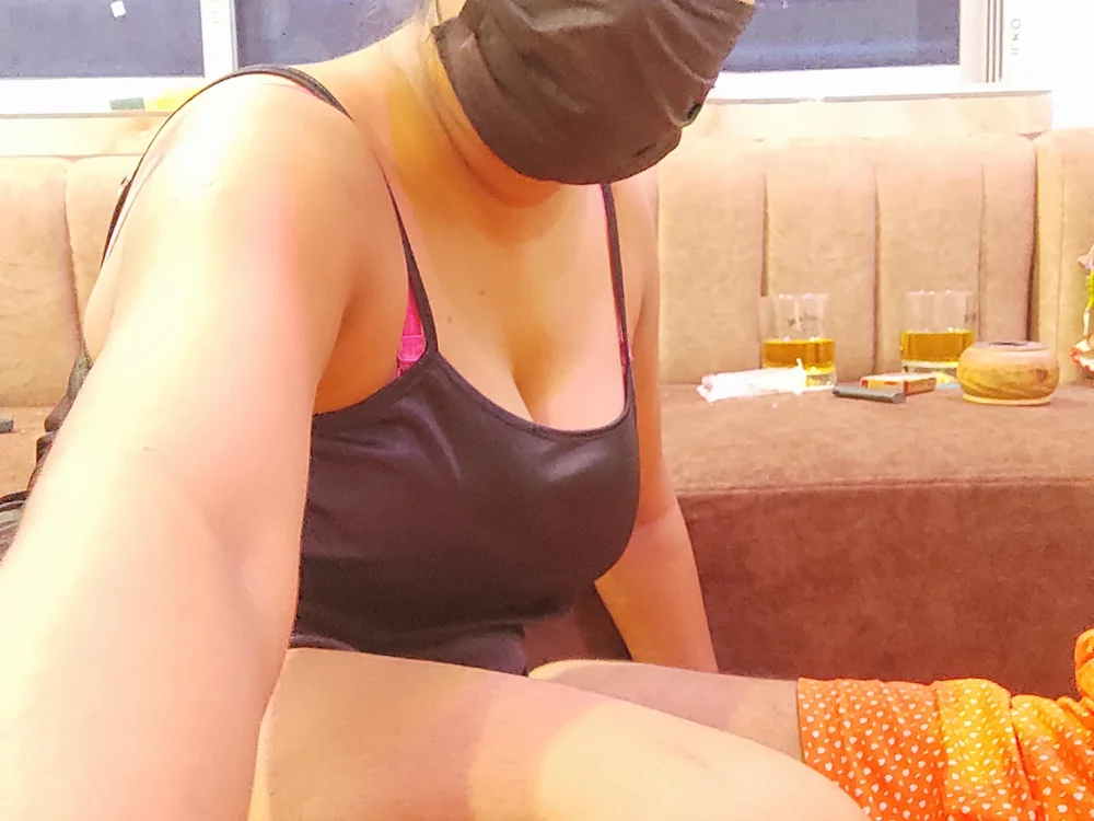 Villen_Maaya offline XXX-chat