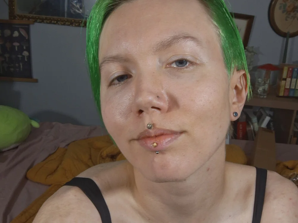 lavendar_ivy's Offline XXX Chat