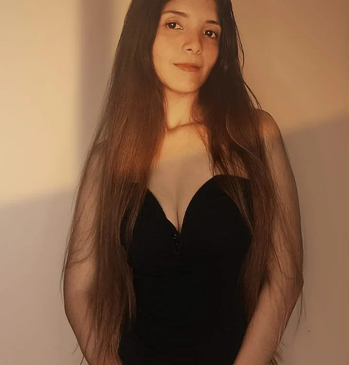 LisaLain: офлайн-секс-чат