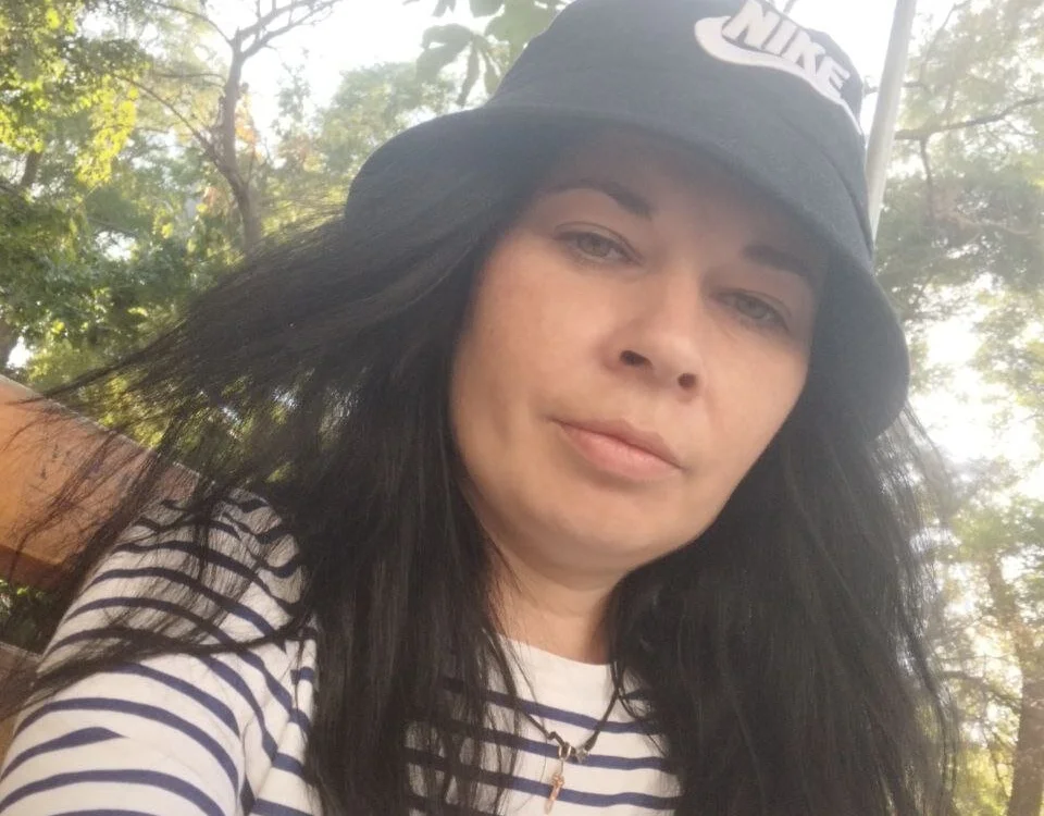 AgnesBest7725's Offline Chat Room