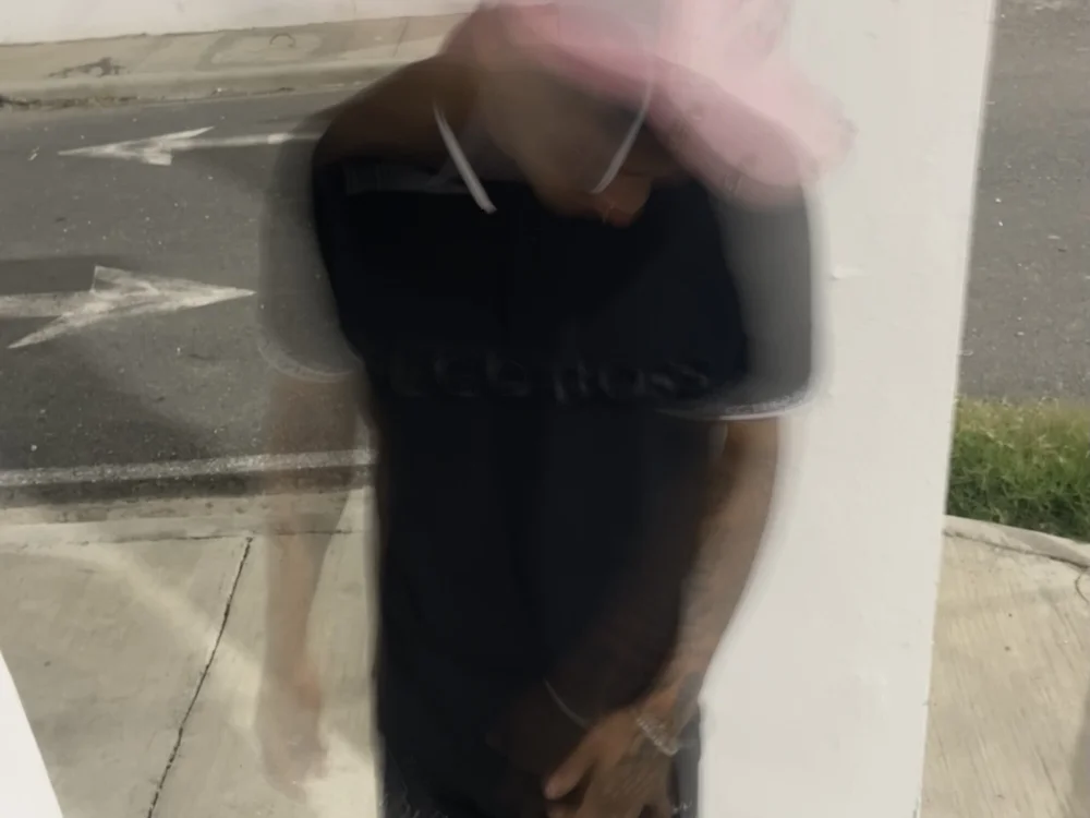 Hmqe's Offline XXX Chat