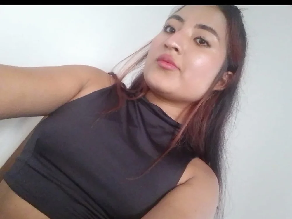 Kendall_fox00's Offline XXX Chat