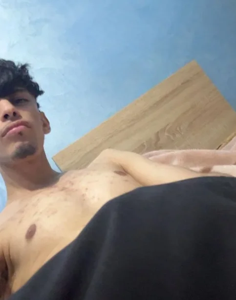 Chatroom XXX hors ligne de Dark_DesireX