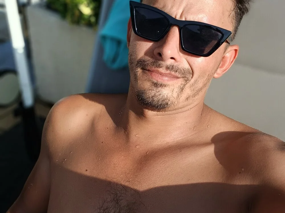 NikolasXL01 오프라인 XXX 채팅