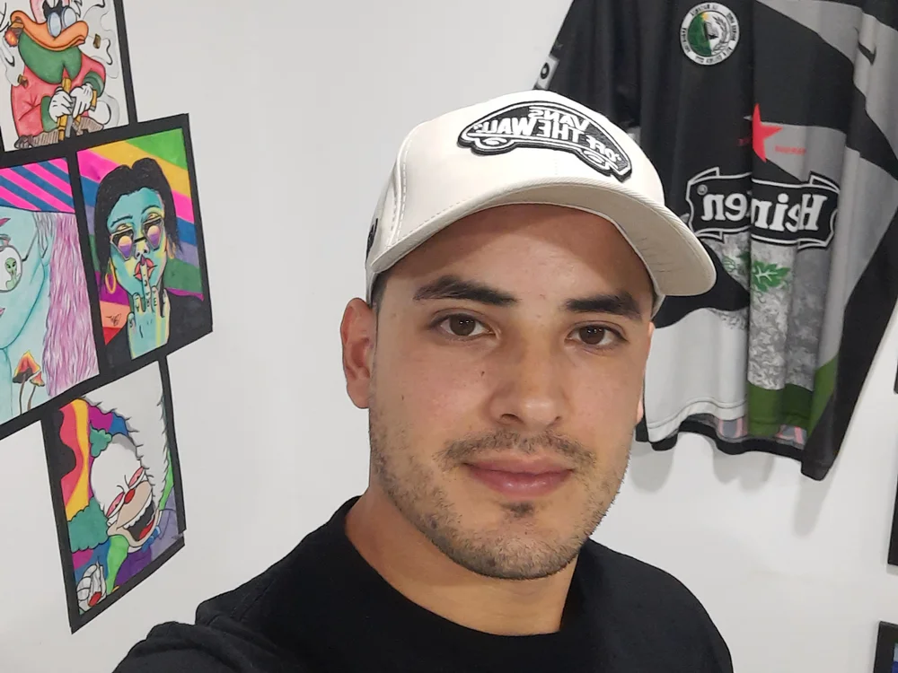 tomasF7 offline XXX-chatje