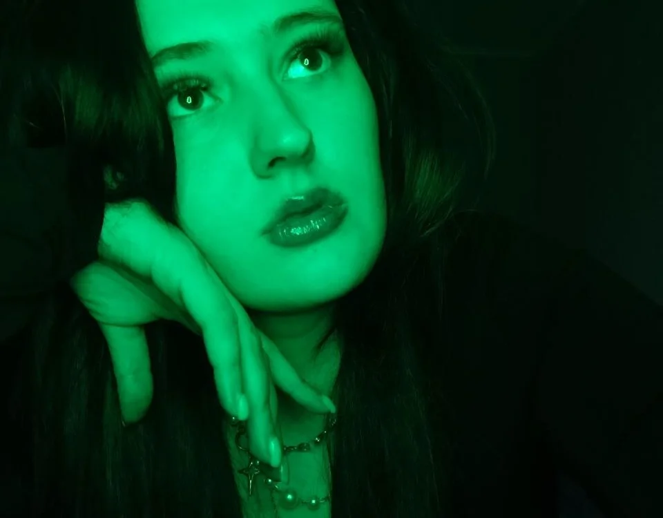 LeilaJuokert's Offline XXX Chat