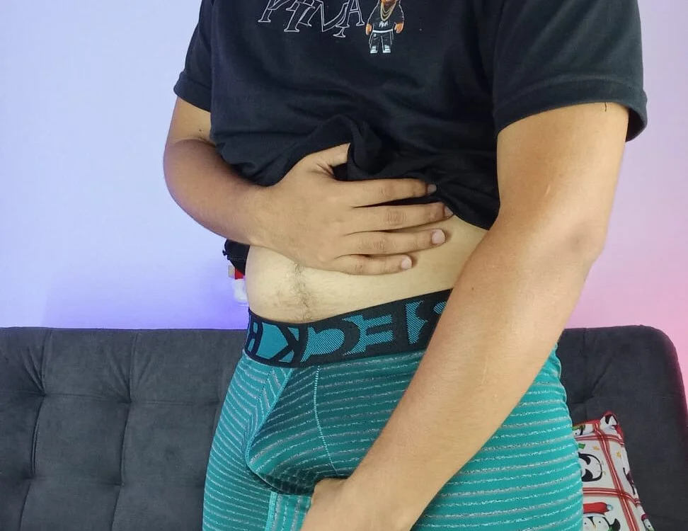 Yezuz_2004 Offline XXX-chat