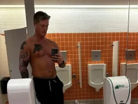 HotnCole's webcam live show