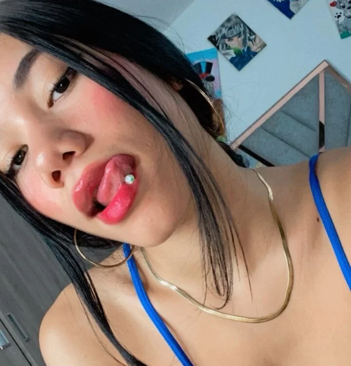 queensex23 offline XXX-chat
