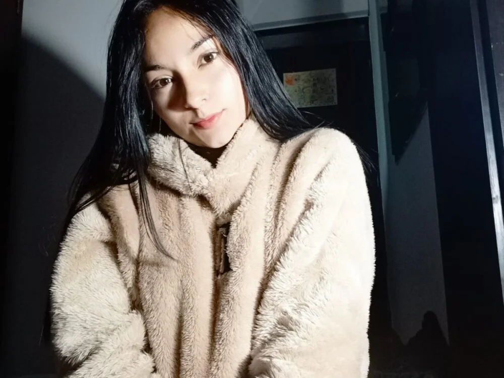 Chat +18 off-line de Elliee_dolll