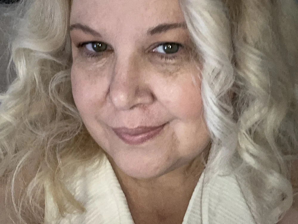 MandyandMore's Offline XXX Chat