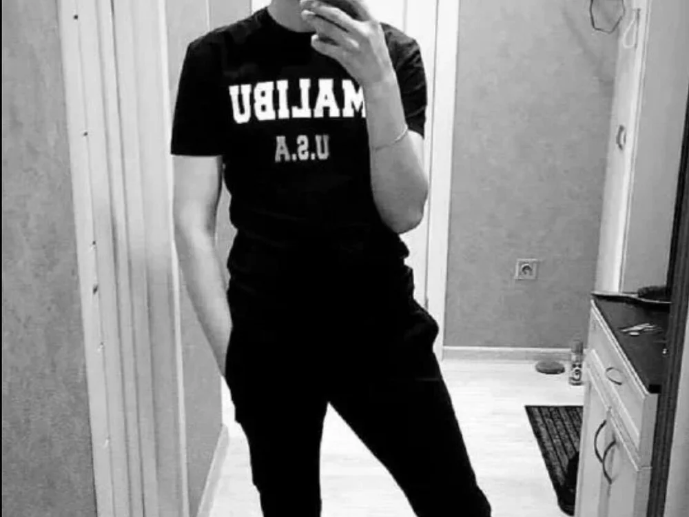 ContriteCur's Offline XXX Chat