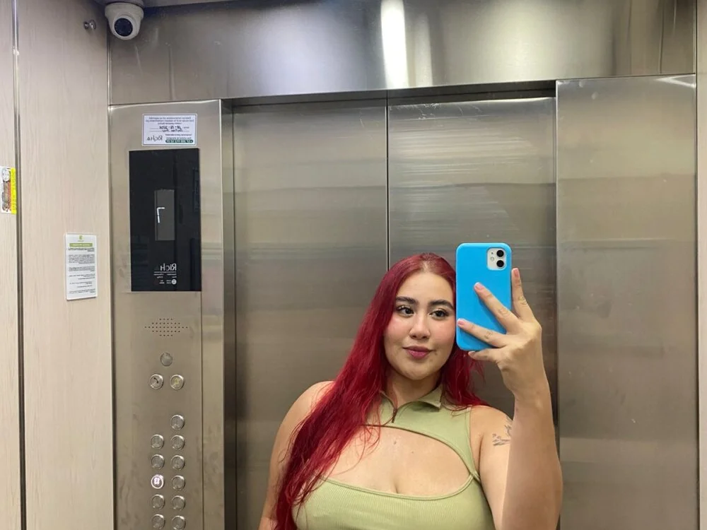 Czat XXX offline – Miaa-Foxx