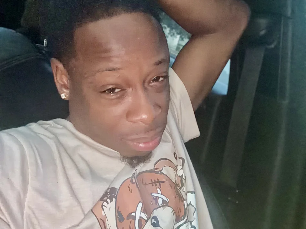 Bossmanemikey34's Offline XXX Chat