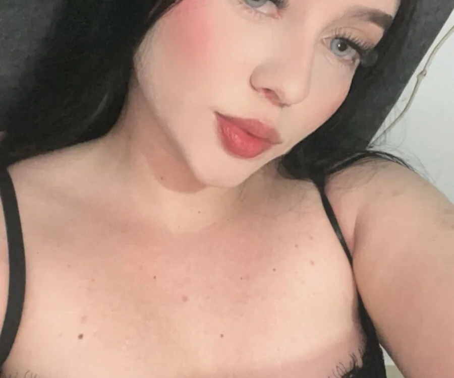 Angelica_0748's most recent online preview