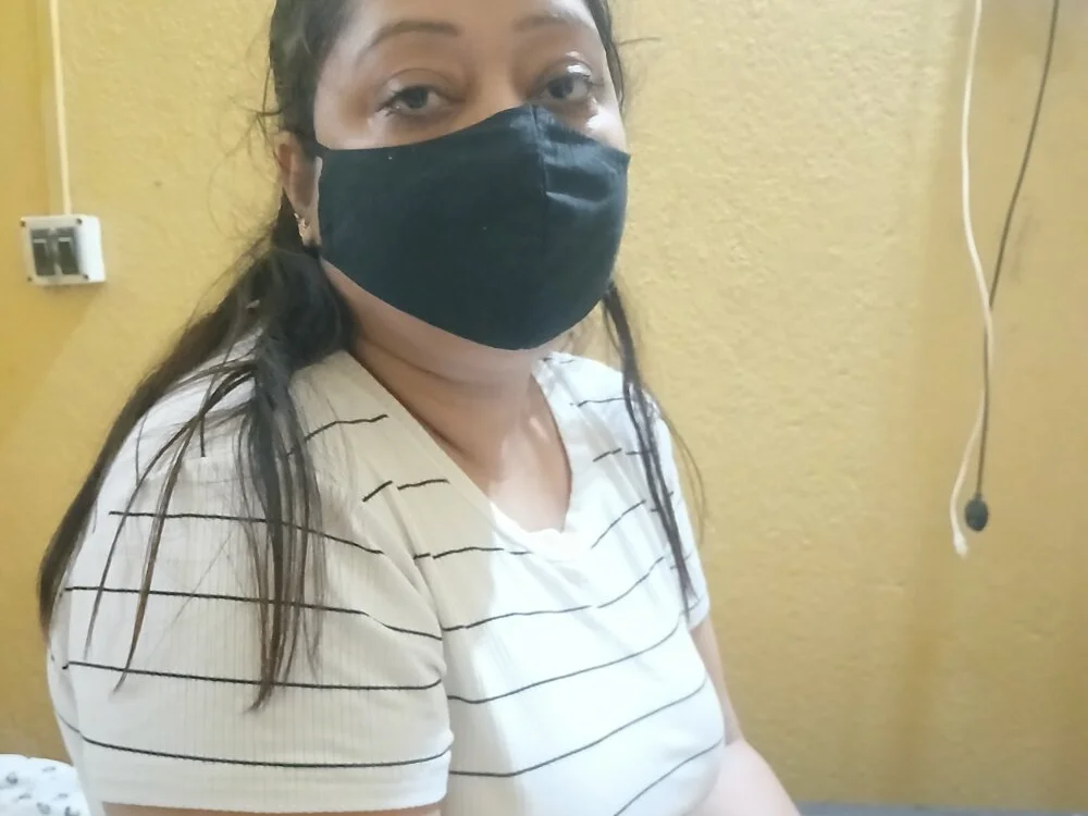 peu8 Chat XXX Ngoại tuyến