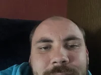 ZARRENAAR3's Offline Chat Room