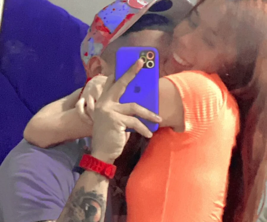 selena_jhonny Offline Chatraum