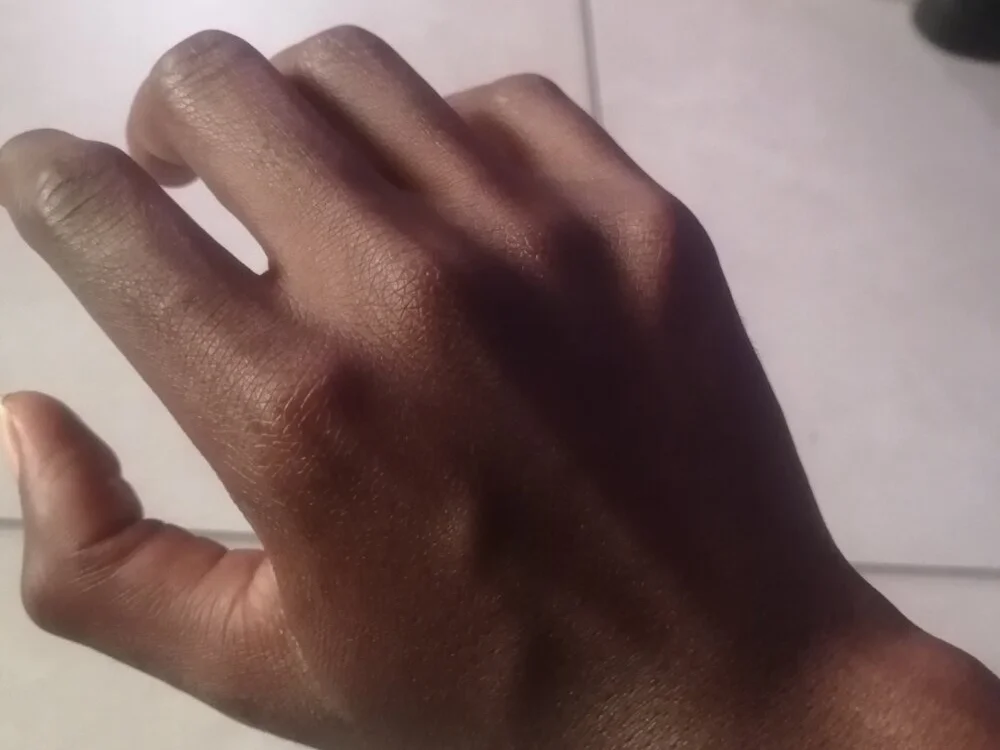 DicksonMcDICKEN 离线XXX聊天