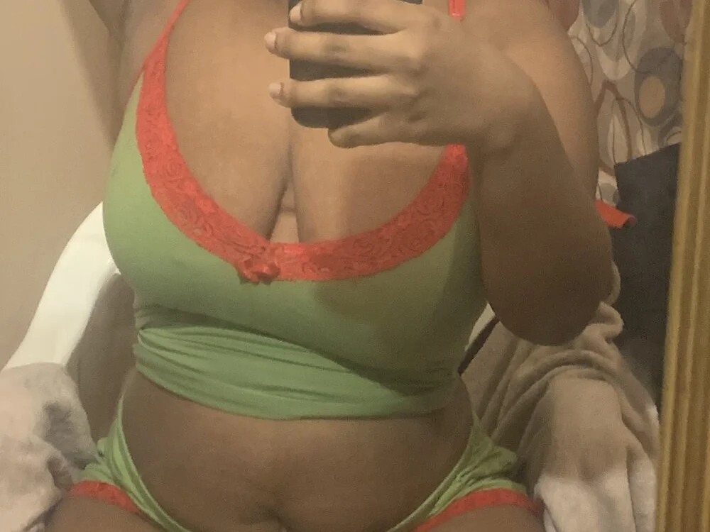 jadawetss' Offline XXX Chat