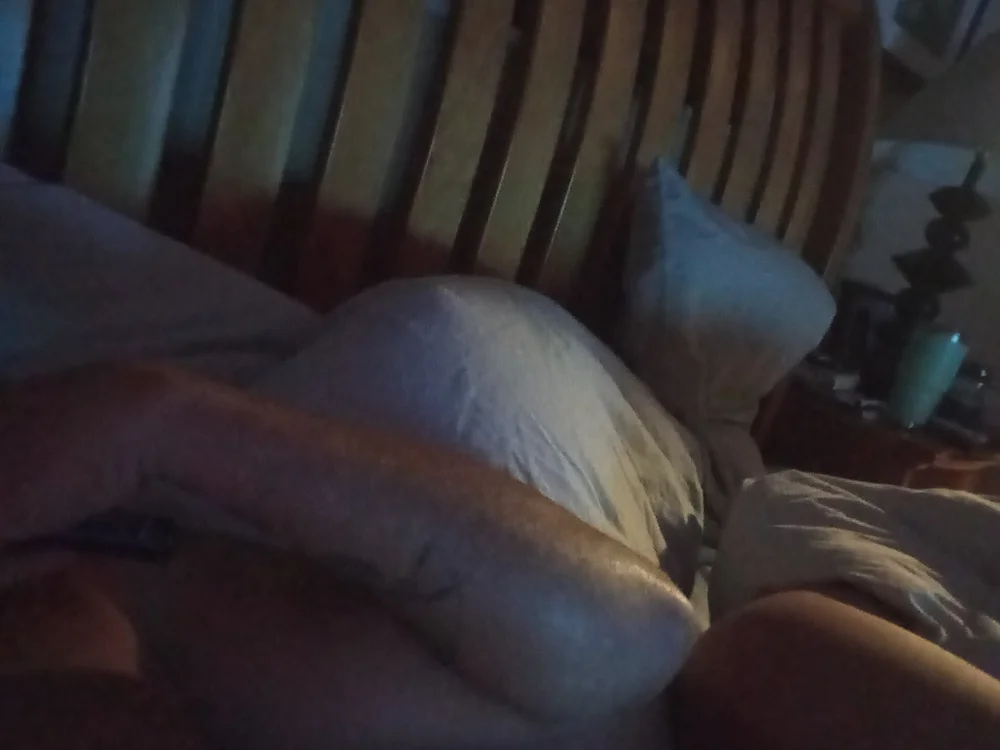 classypervert69's Offline Chat Room