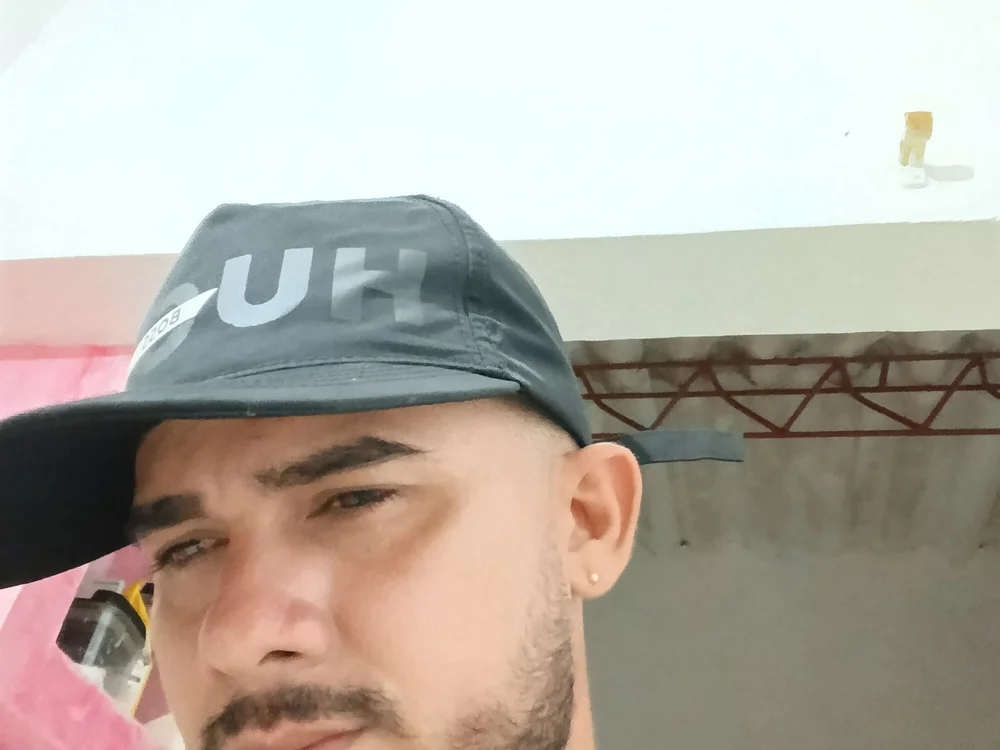 franDuxxx Offline XXX-chat