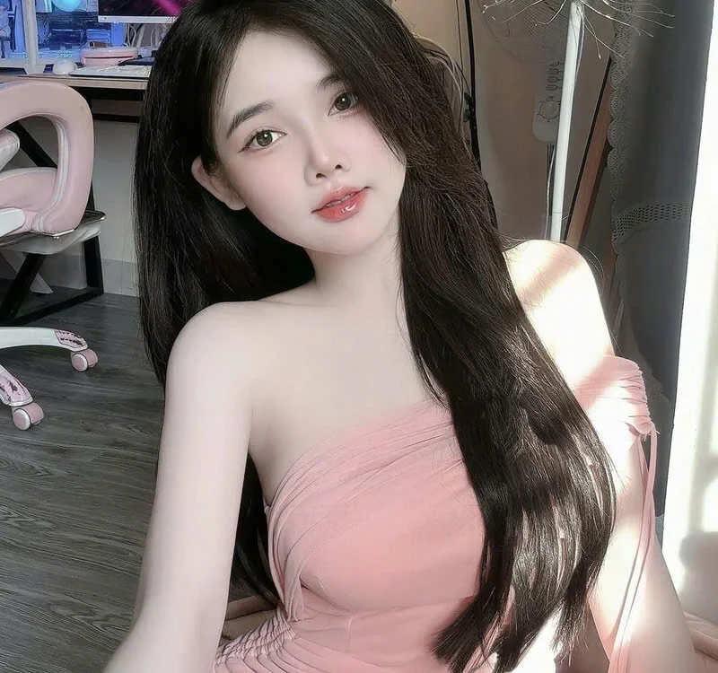 Alice6868's Offline XXX Chat
