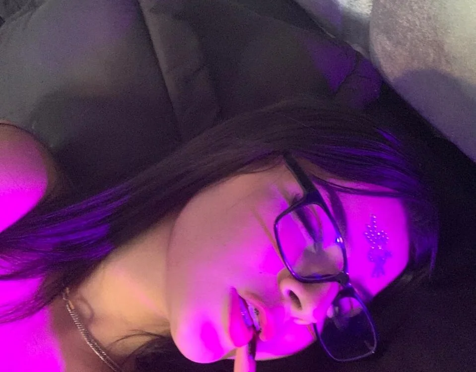 KarelyMitchel's Live XXX Chat