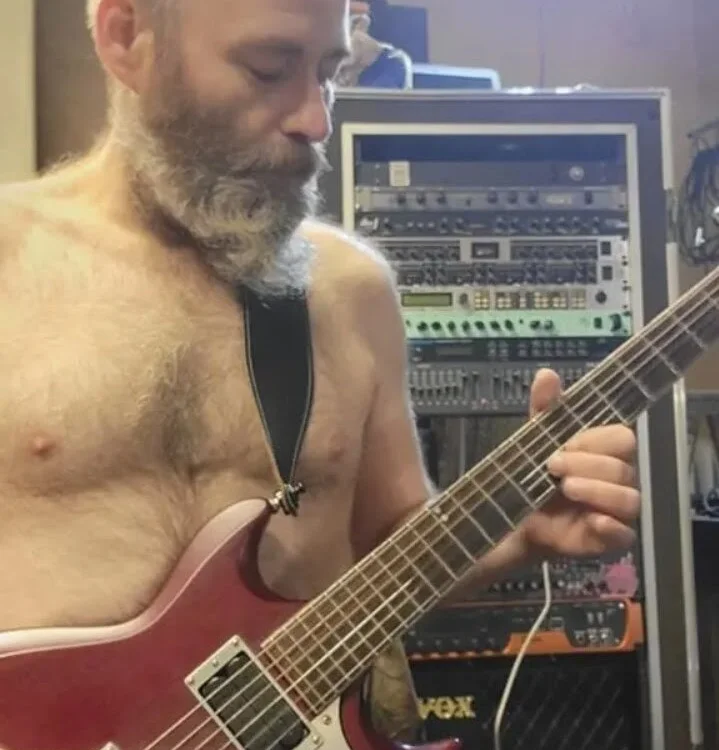 SirGarMack Offline XXX-Chat