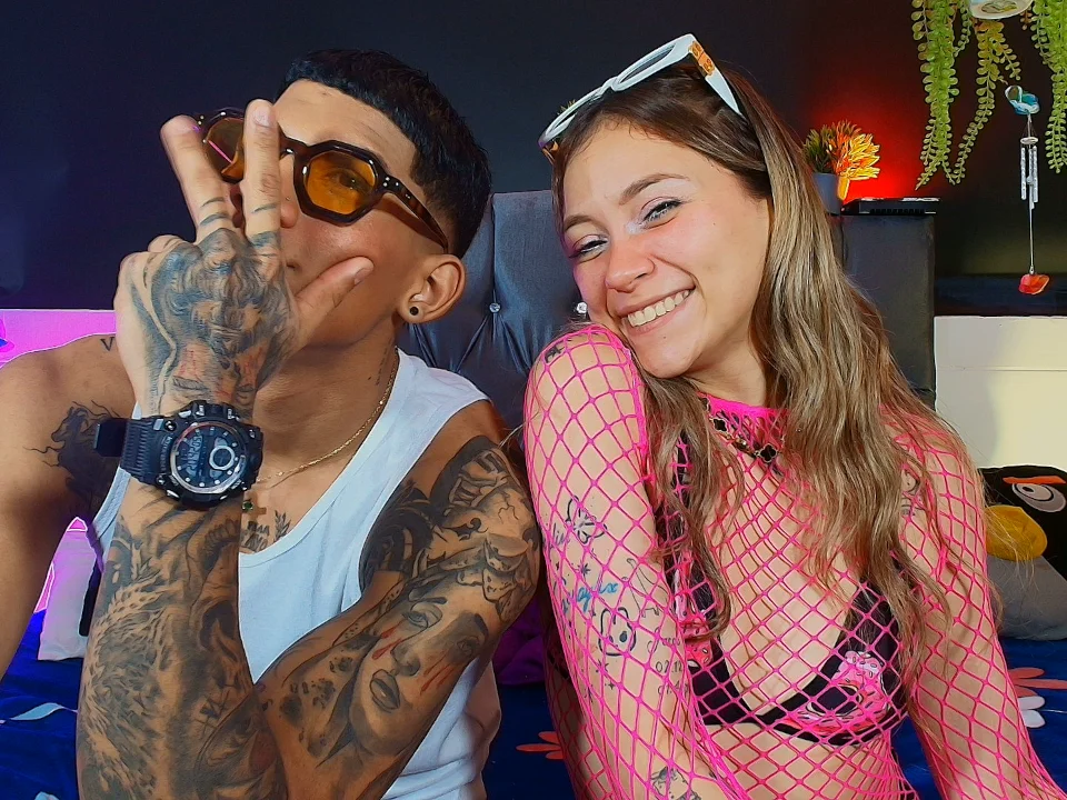 ChiliciousCouple's Offline XXX Chat